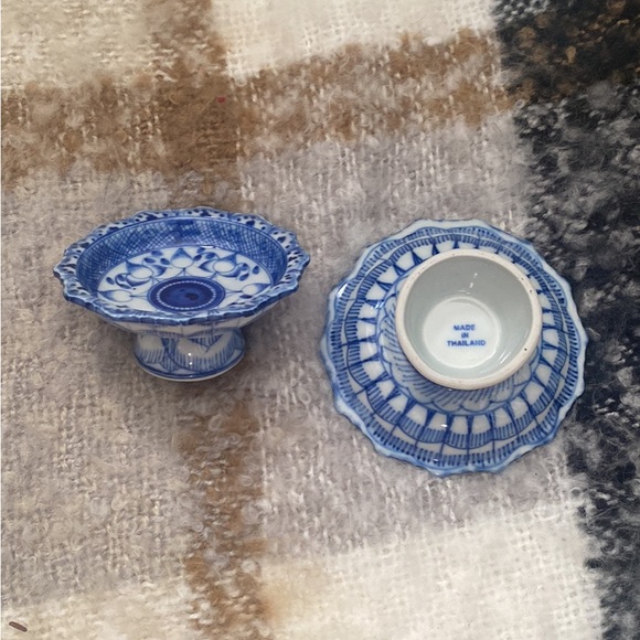 Small candle holders. Maid in Thailand antique. - Picture 1 of 2